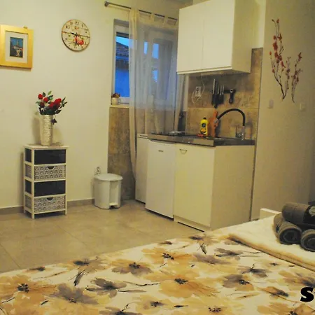 Sunshower And 斯普利特