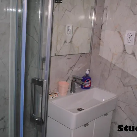 Apartment Sunshower And Split